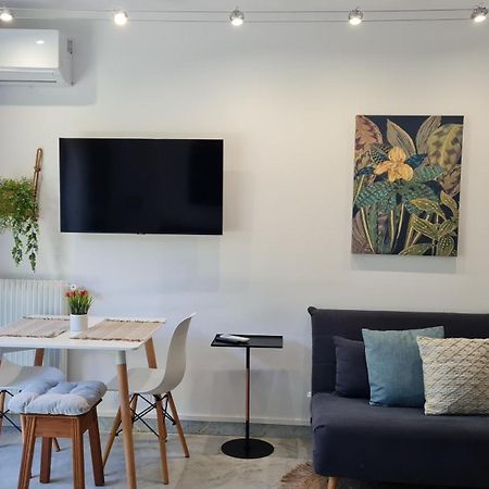 Studio Sun-Beach Avec Parking Et Jardin - 500M Des Plages De Juan Les Pins อองทีบส์ ภายนอก รูปภาพ