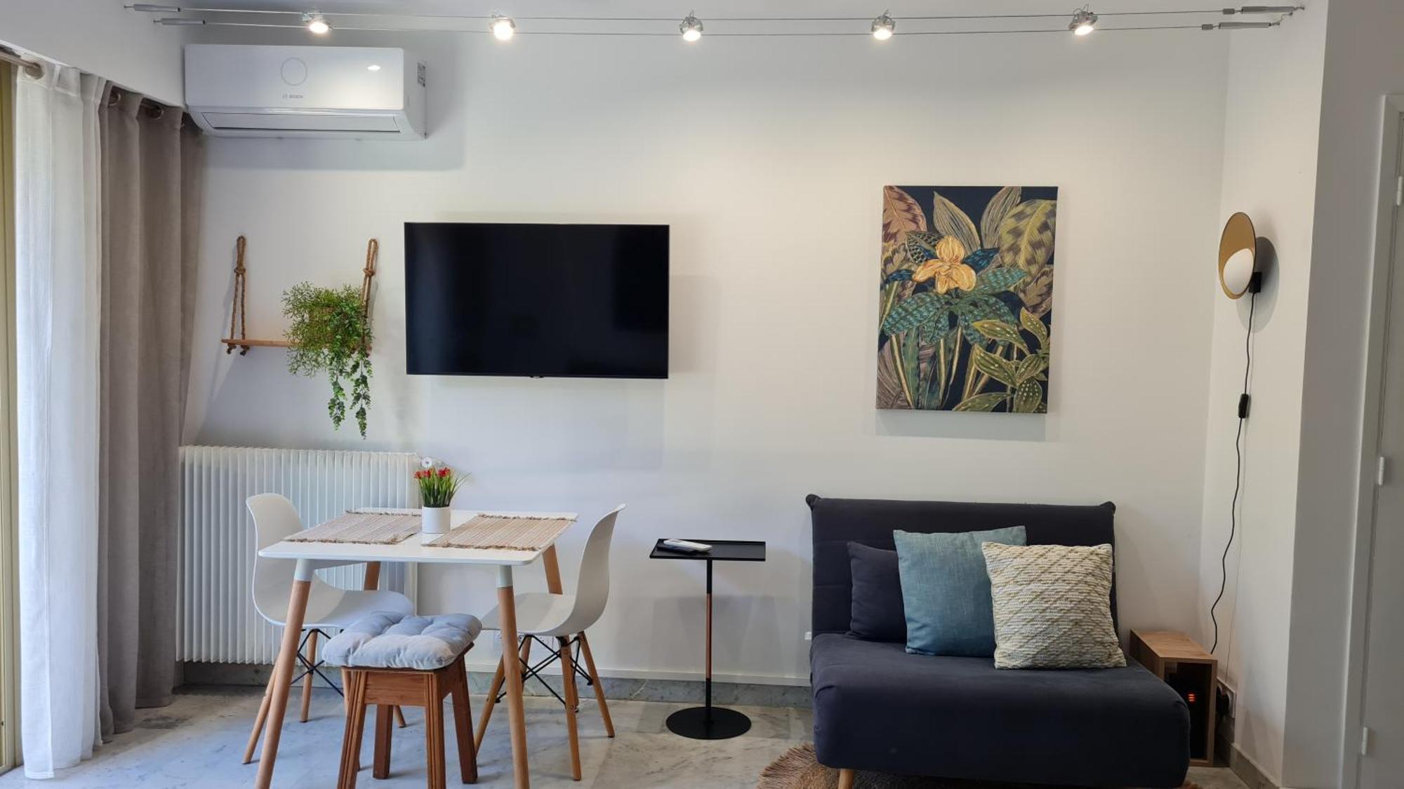 Studio Sun-Beach Avec Parking Et Jardin - 500M Des Plages De Juan Les Pins อองทีบส์ ภายนอก รูปภาพ